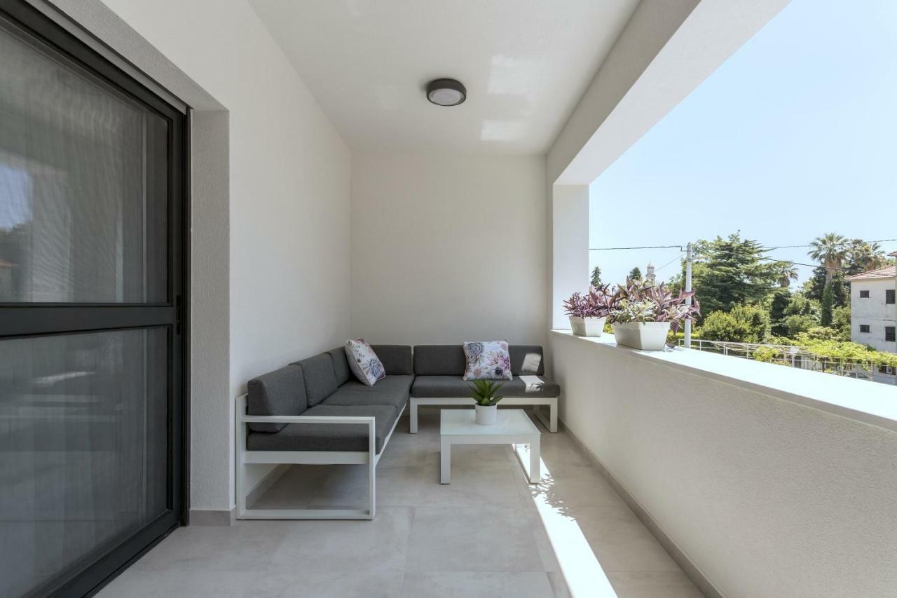 Villa Ema Kastela With Private Heated Pool Zewnętrze zdjęcie